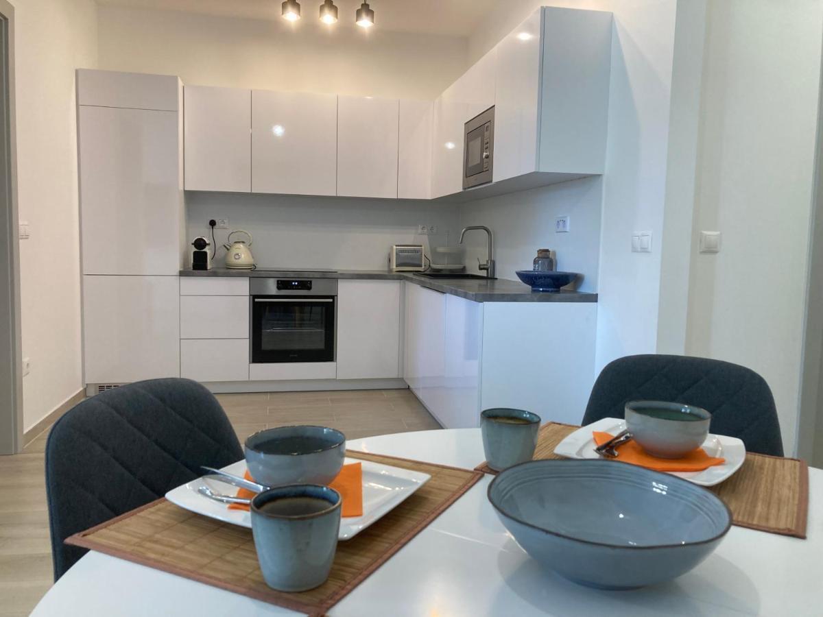Zawia Apartman Apartment Balatonfoldvar Bagian luar foto