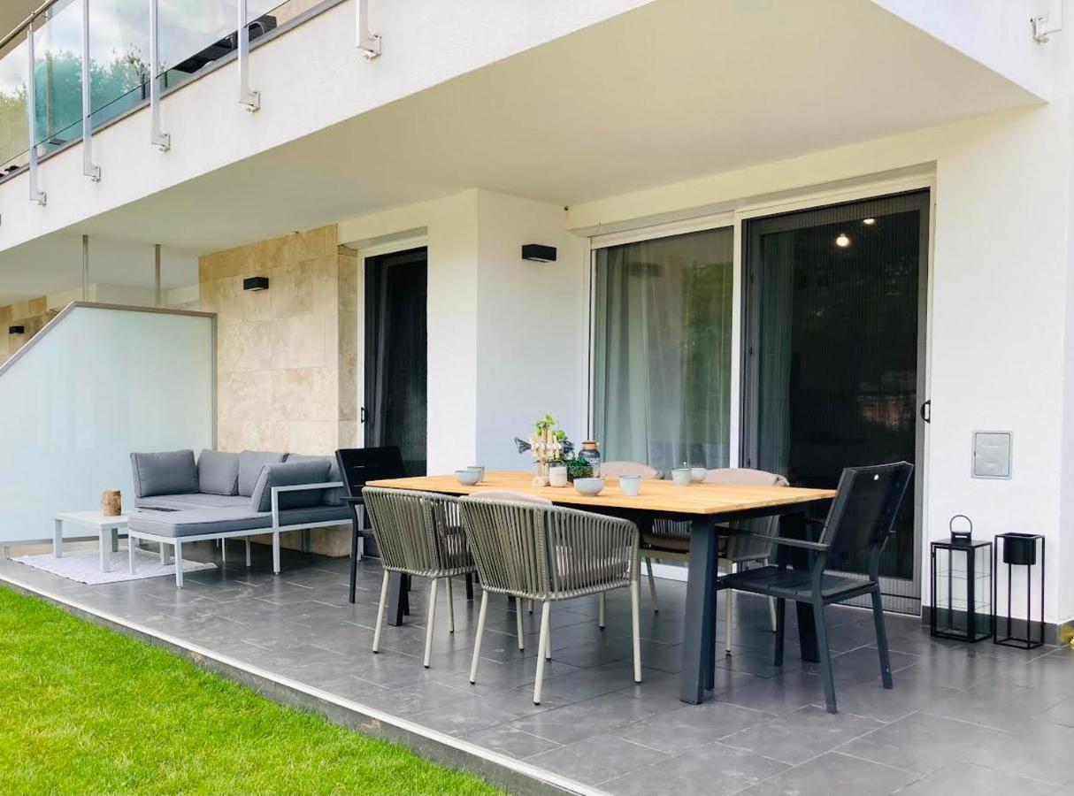 Zawia Apartman Apartment Balatonfoldvar Bagian luar foto