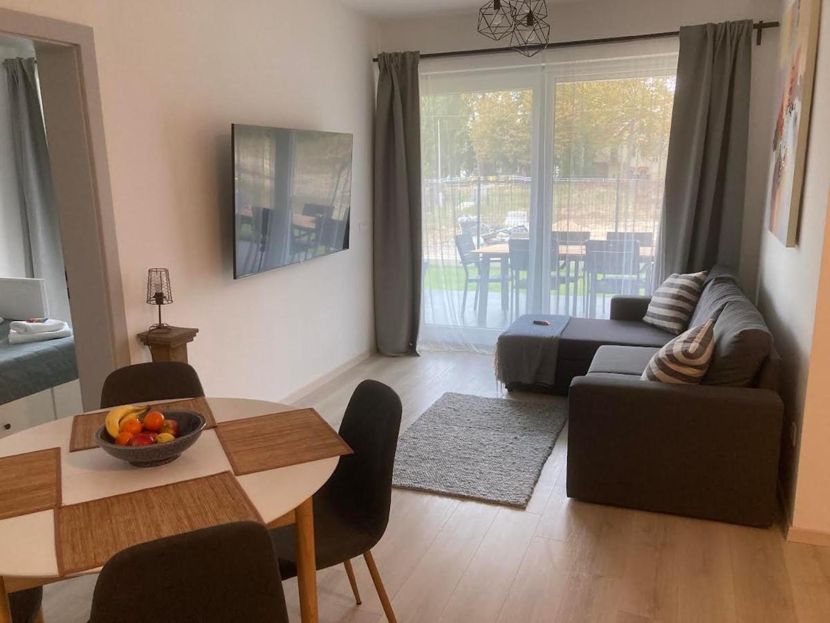 Zawia Apartman Apartment Balatonfoldvar Bagian luar foto