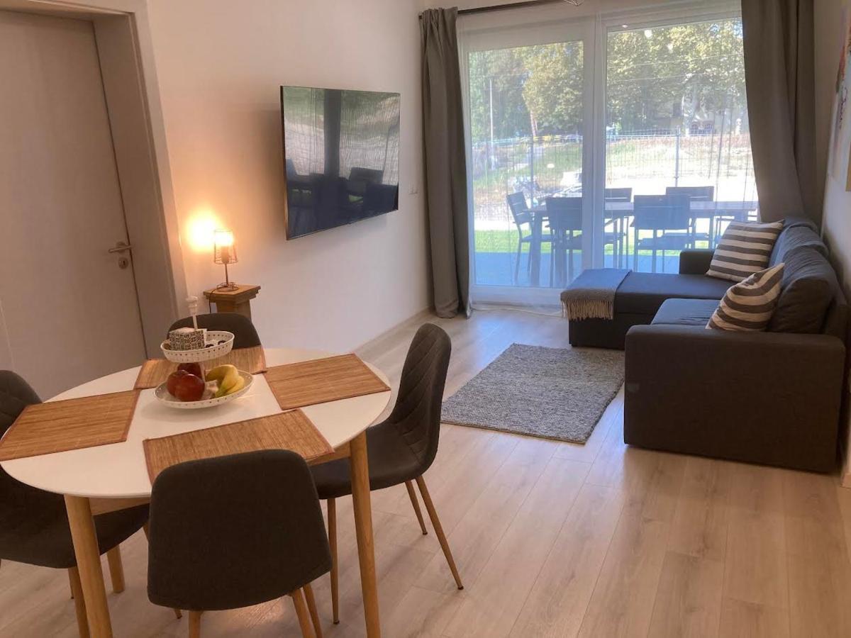 Zawia Apartman Apartment Balatonfoldvar Bagian luar foto